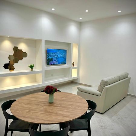 Parthenophouse Apartment Наполи Екстериор снимка