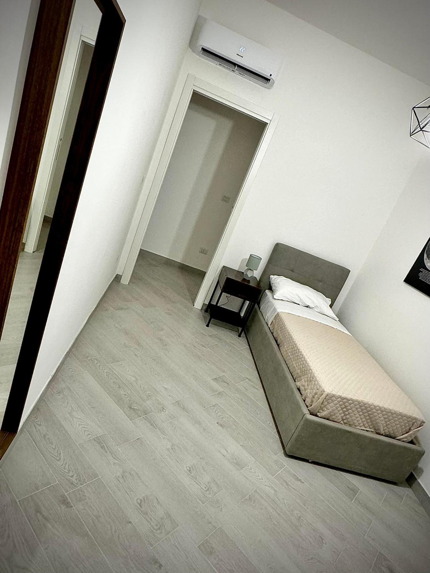 Parthenophouse Apartment Наполи Екстериор снимка